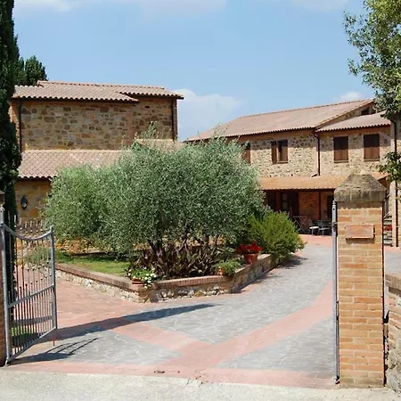 Sleeps 3 Pool Wifi T762445